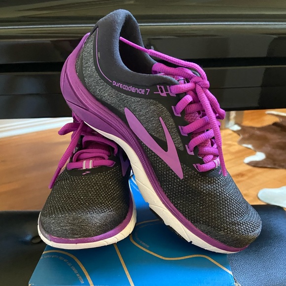 BROOKS Pure Cadence - Picture 2 of 6